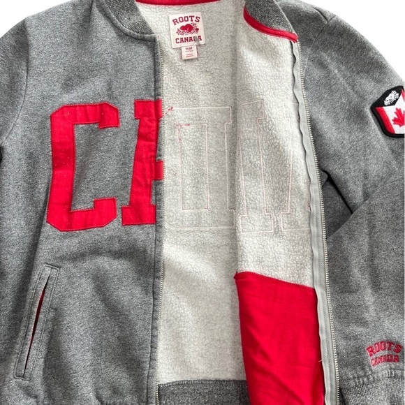 ROOTS Canada Zip Up Sweatshirt - Picture 7 of 8